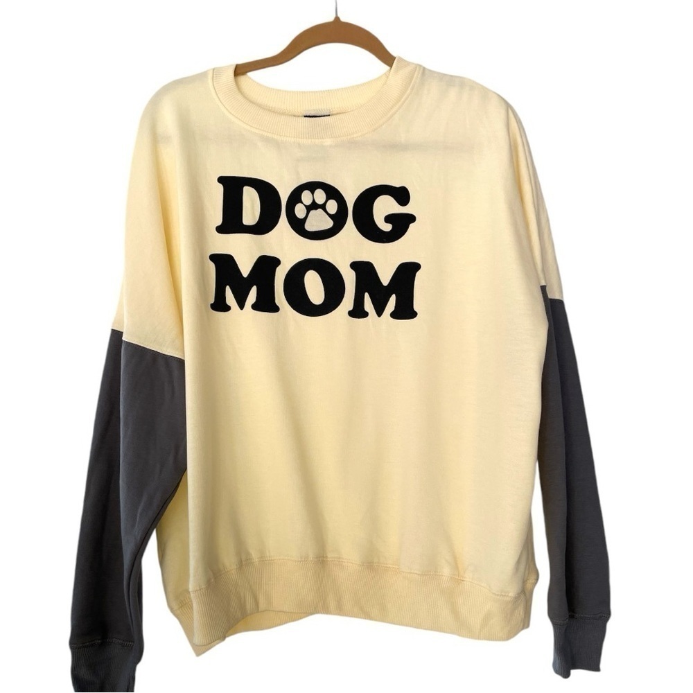 Modern Lux sweatshirt size XL, lightweight with fleece lining, sold out online